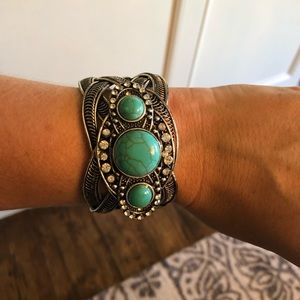 Silver & & Turquoise Bracelet